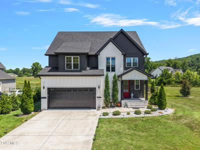 273 Southwest Autumn Wind Drive