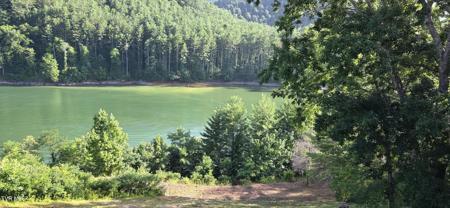 Tbd Lake Hill