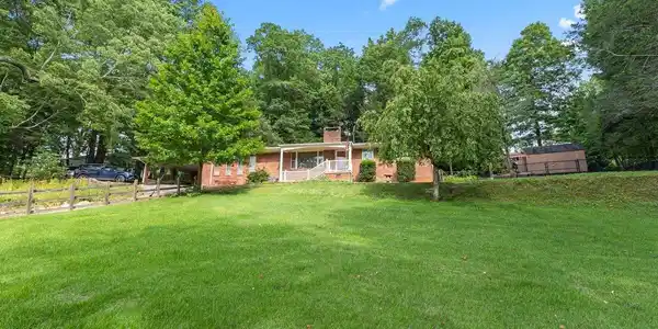 720 Holly Ave