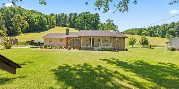 1328 Gap Creek Road