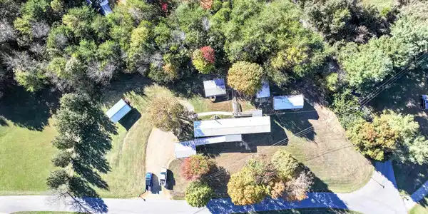 885 Anderson Loop