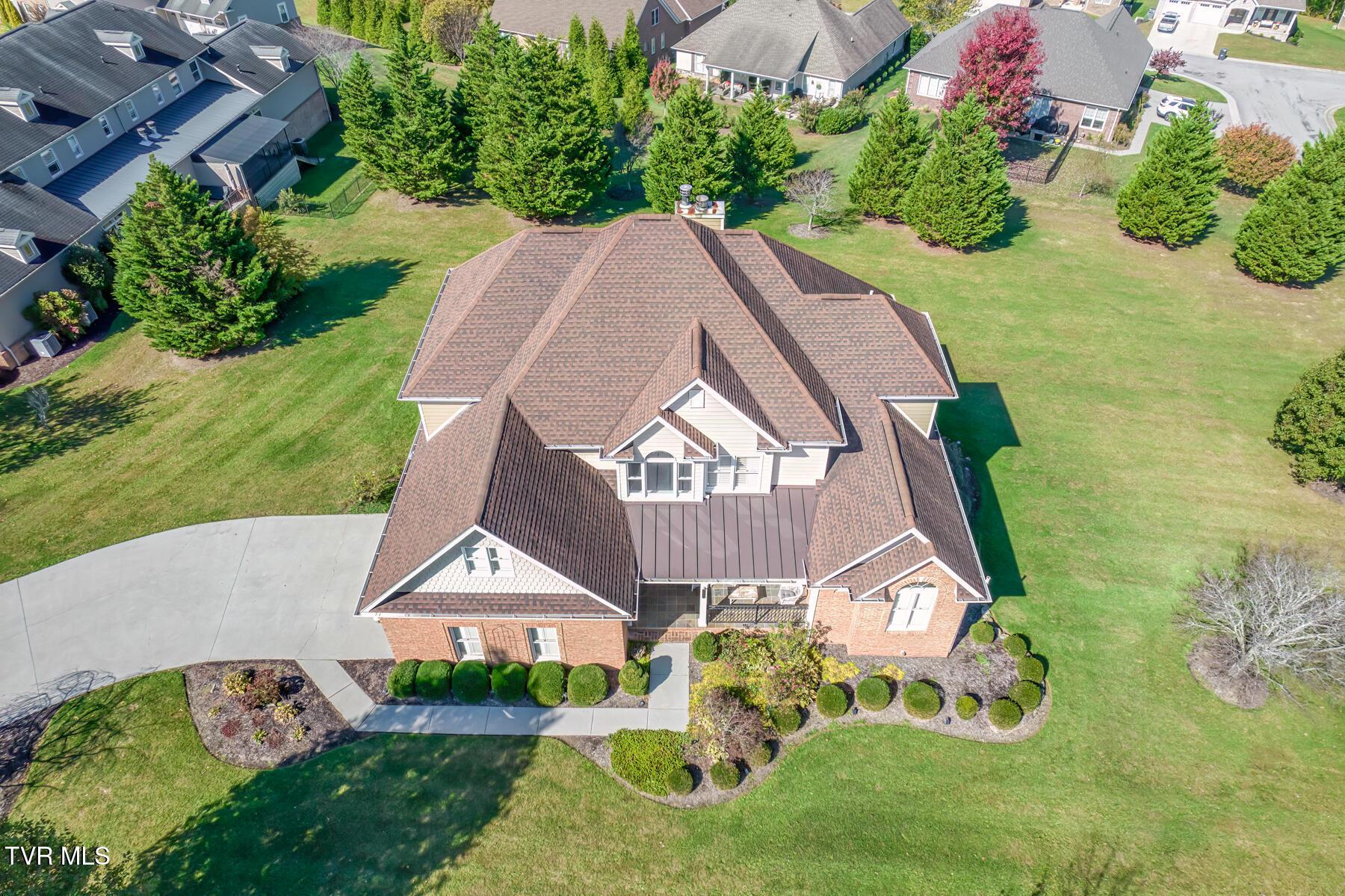 Image 4: 102 Oak View Cir-4