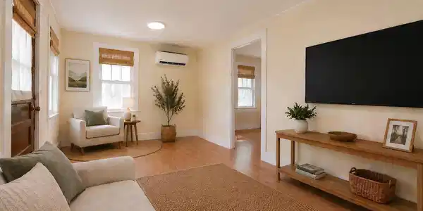 Image 4: Living room 2 staged