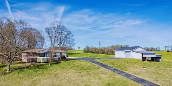 1405 Dover Road