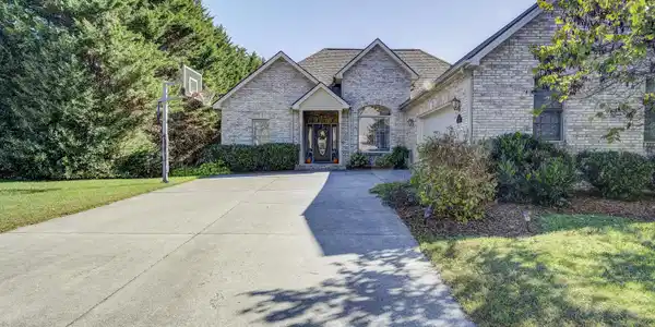 3 Alta Tree Court