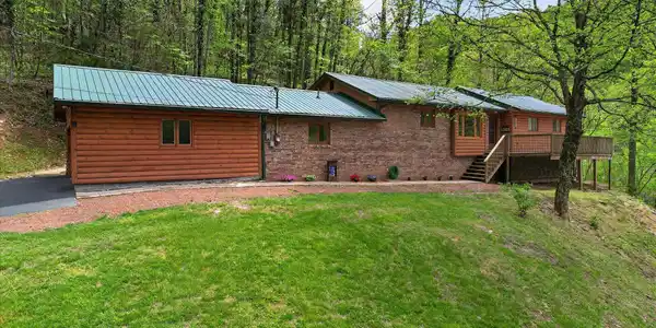 Image 2: 02-603-Blue-Springs-Rd-Elizabethton-TN-3