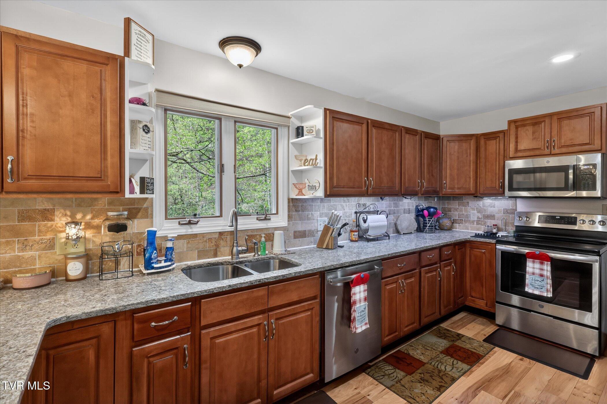 Image 3: 12-603-Blue-Springs-Rd-Elizabethton-TN-3