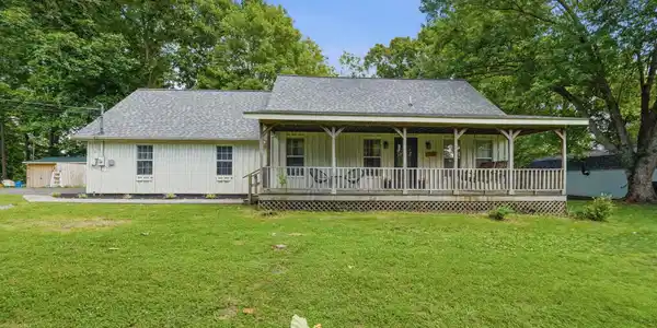 122 Spring Hollow Lane