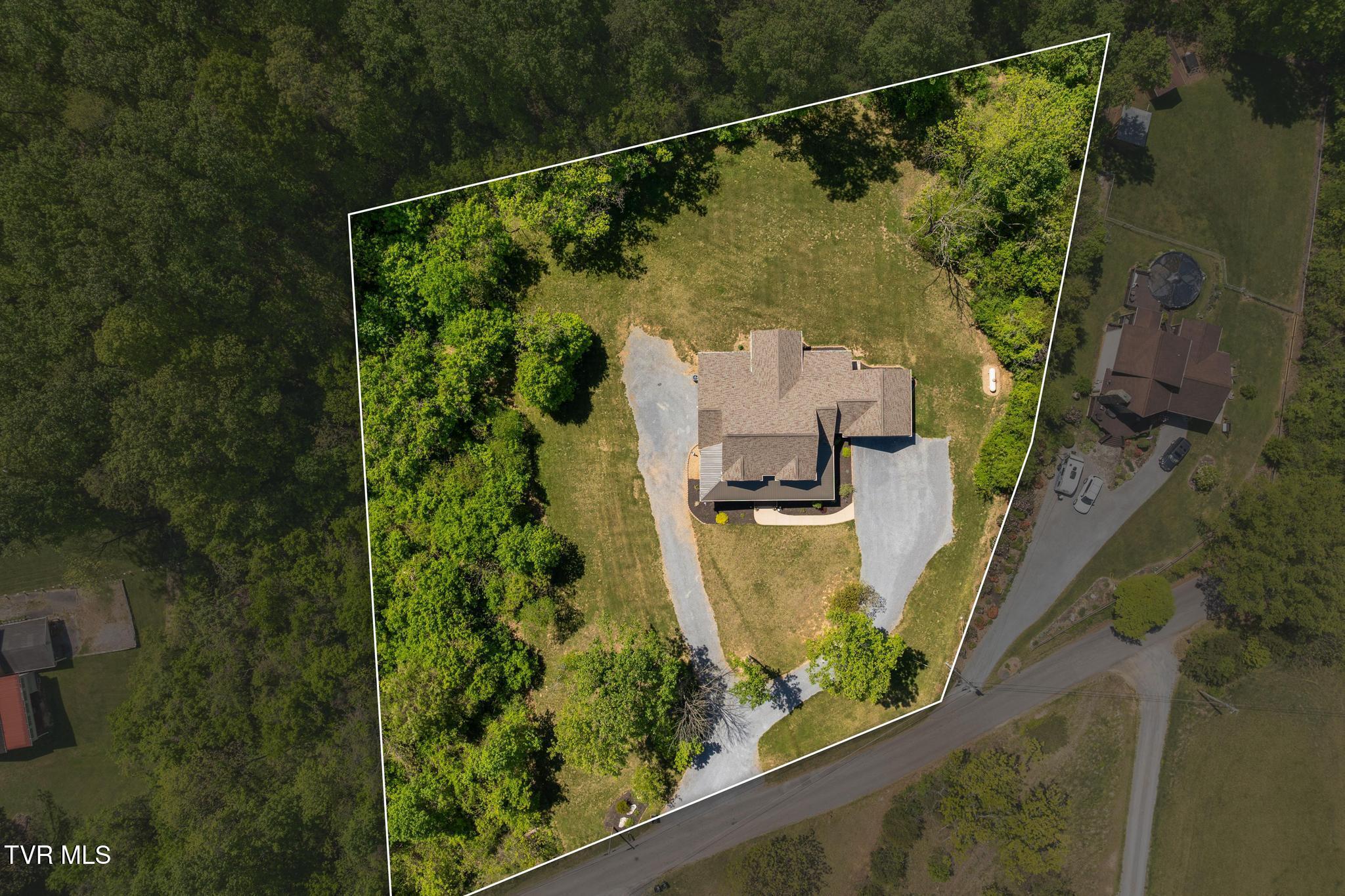 Image 2: Aerial plat with 2.25 acres