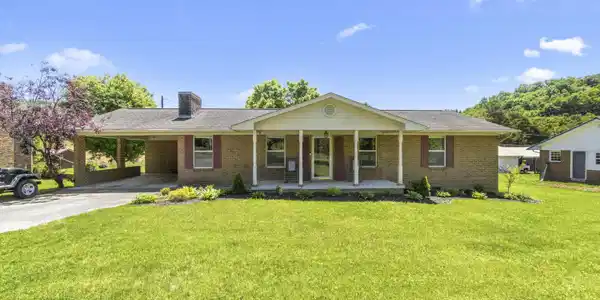140 Lena Drive