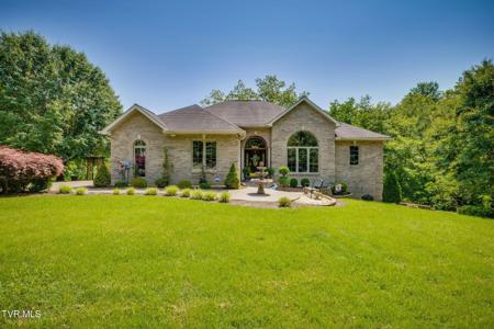 100 Pointe Drive