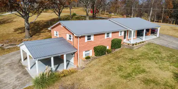 280 Falcon Circle