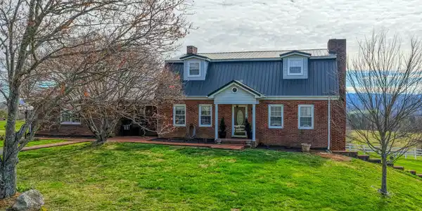 271 Willis Road