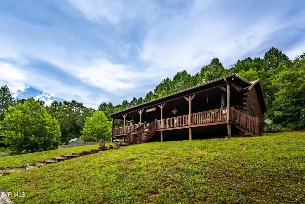 Image 1: _DSC7590-HDR
