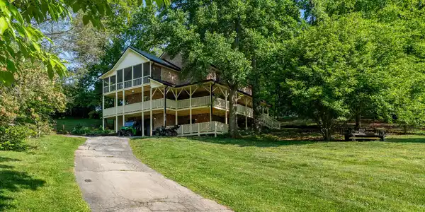 127 Markwood Circle