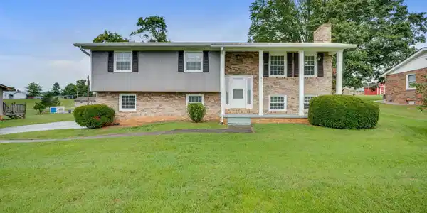 417 Old Hickory Circle