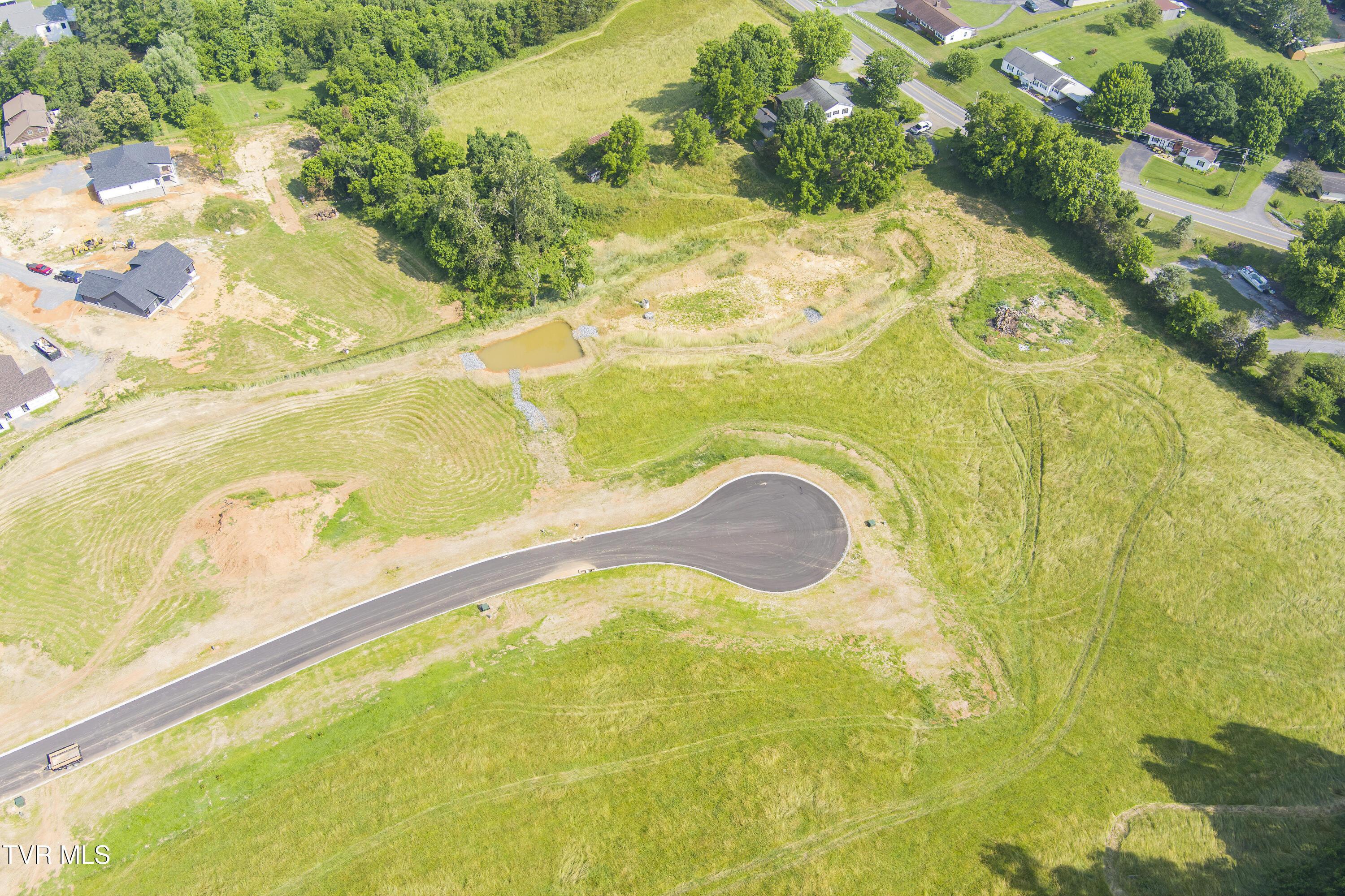 Image 2: LOT 1 (1)