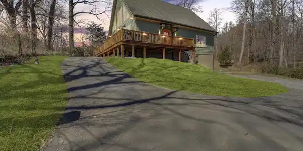 137 Unaka View Road