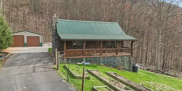 417 Charlie Hicks Road
