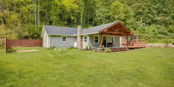 169 Mays Road