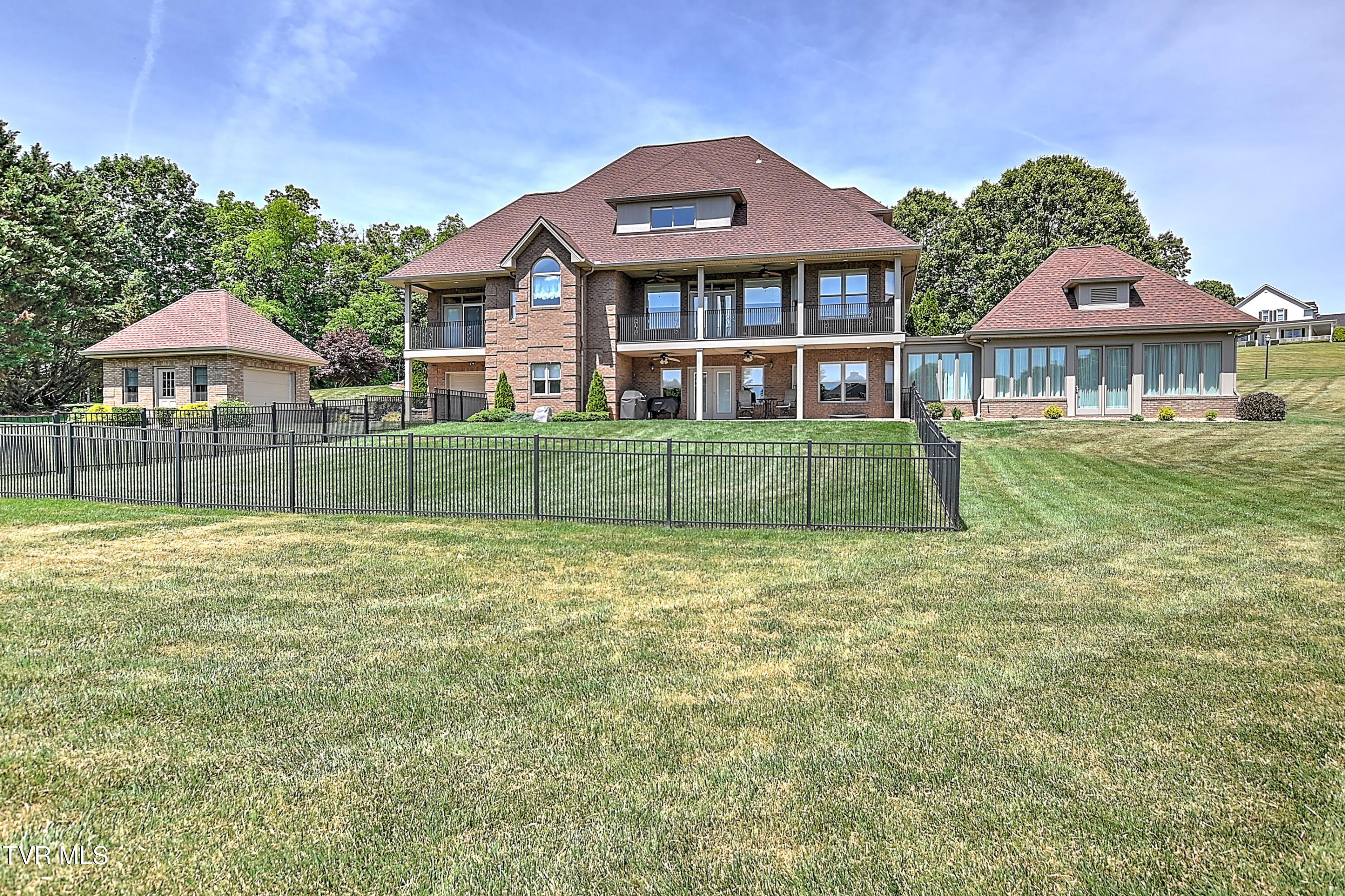 Image 4: Holly Creek JB-49
