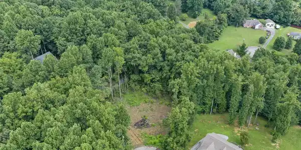 Image 2: aerial of lot 310 mitchell