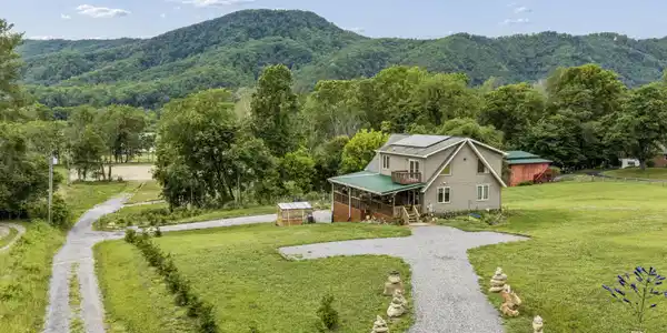 777 Bailey Lane