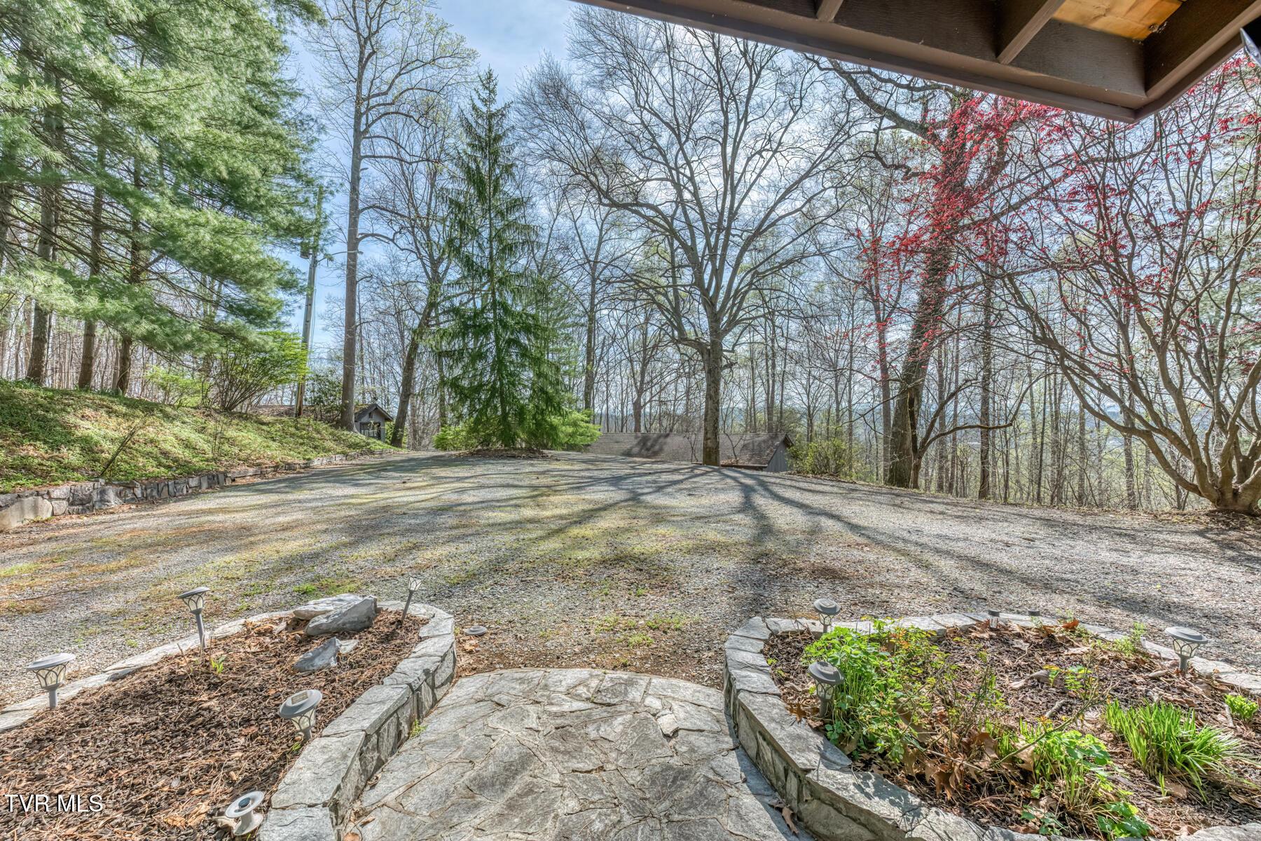 Image 3: 431 Brentwood Private Dr-3