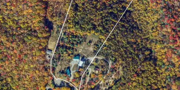 Image 4: 384 Cross Mountain Drive-5