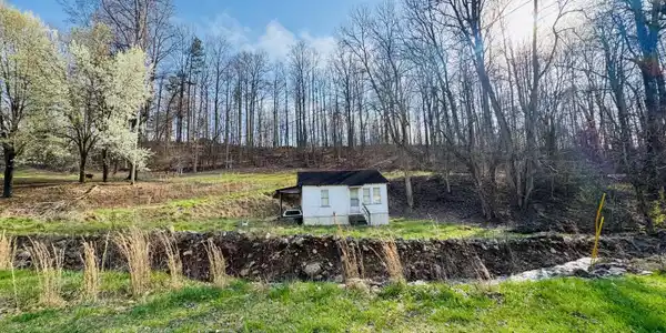 160 Bobs Hollow Road