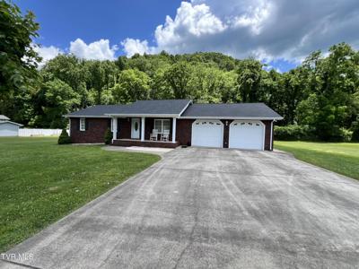 839 Deerfield Lane