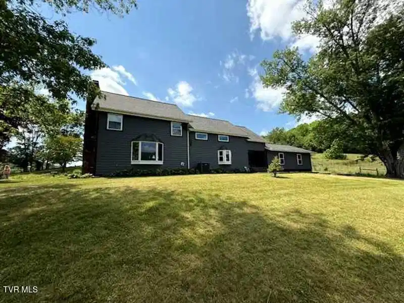 Image 1: 4de66578-f1bd-4784-8067-755cbc0afd01