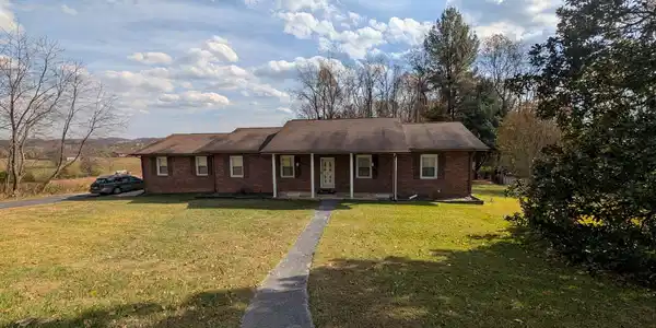 14080 Dennis Drive