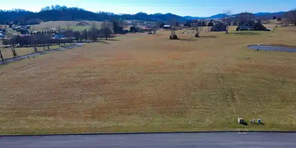 Image 2: 62-63 Aerial Frontal