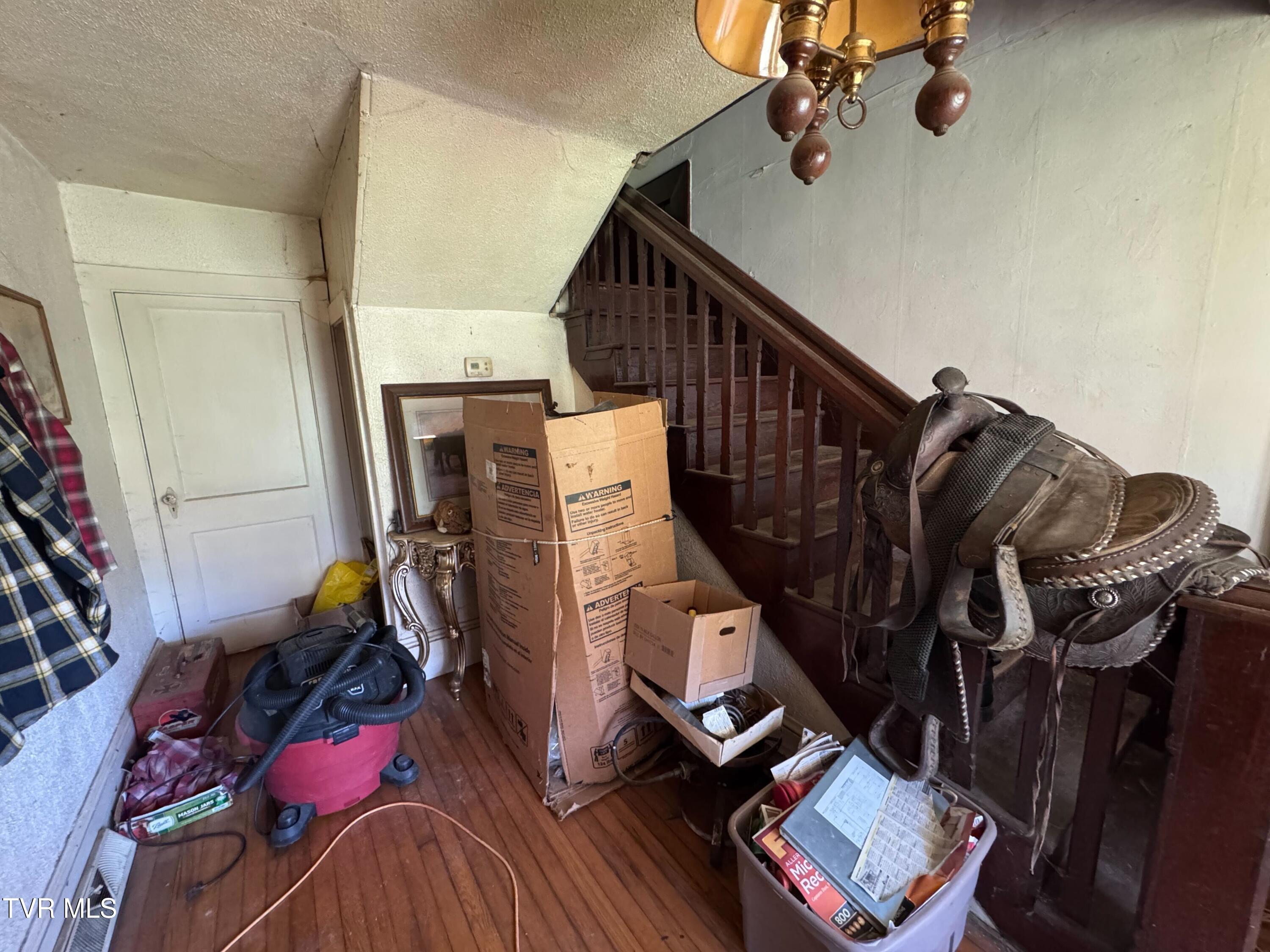 Image 4: 4