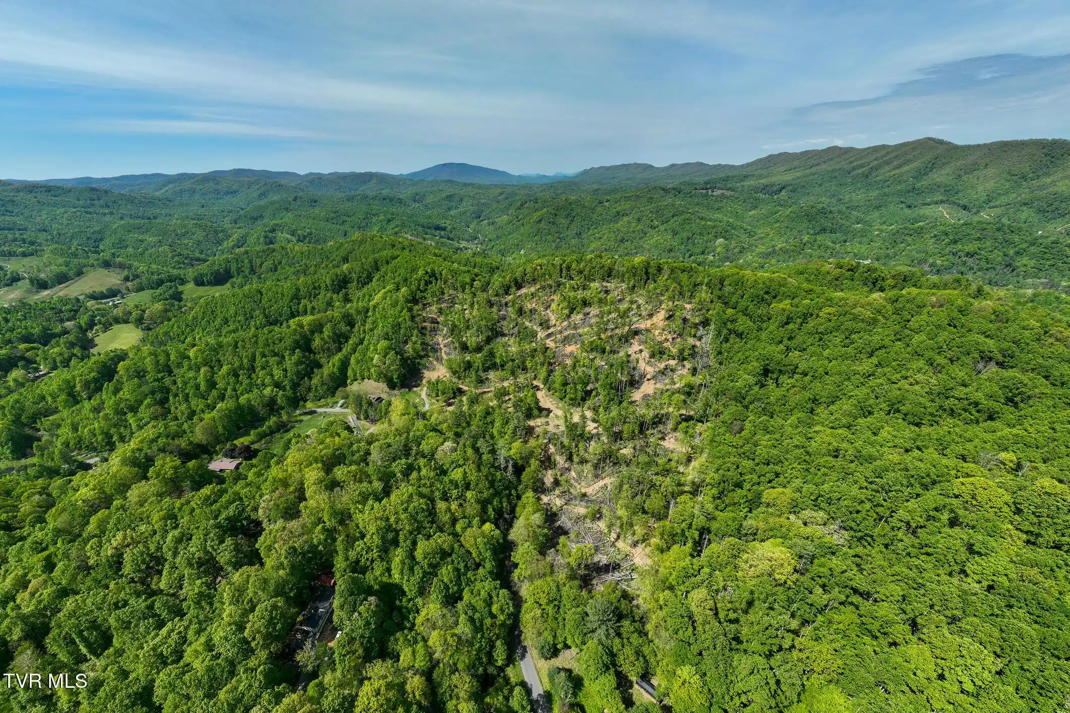 Image 1: 177 Fork Mountain Road (6 of 92)