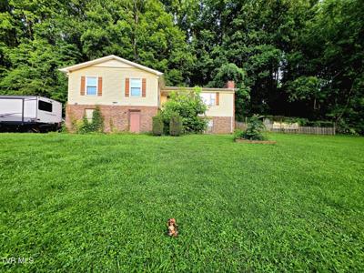 822 Henson Road