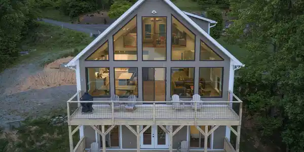 683 Lakeridge Drive