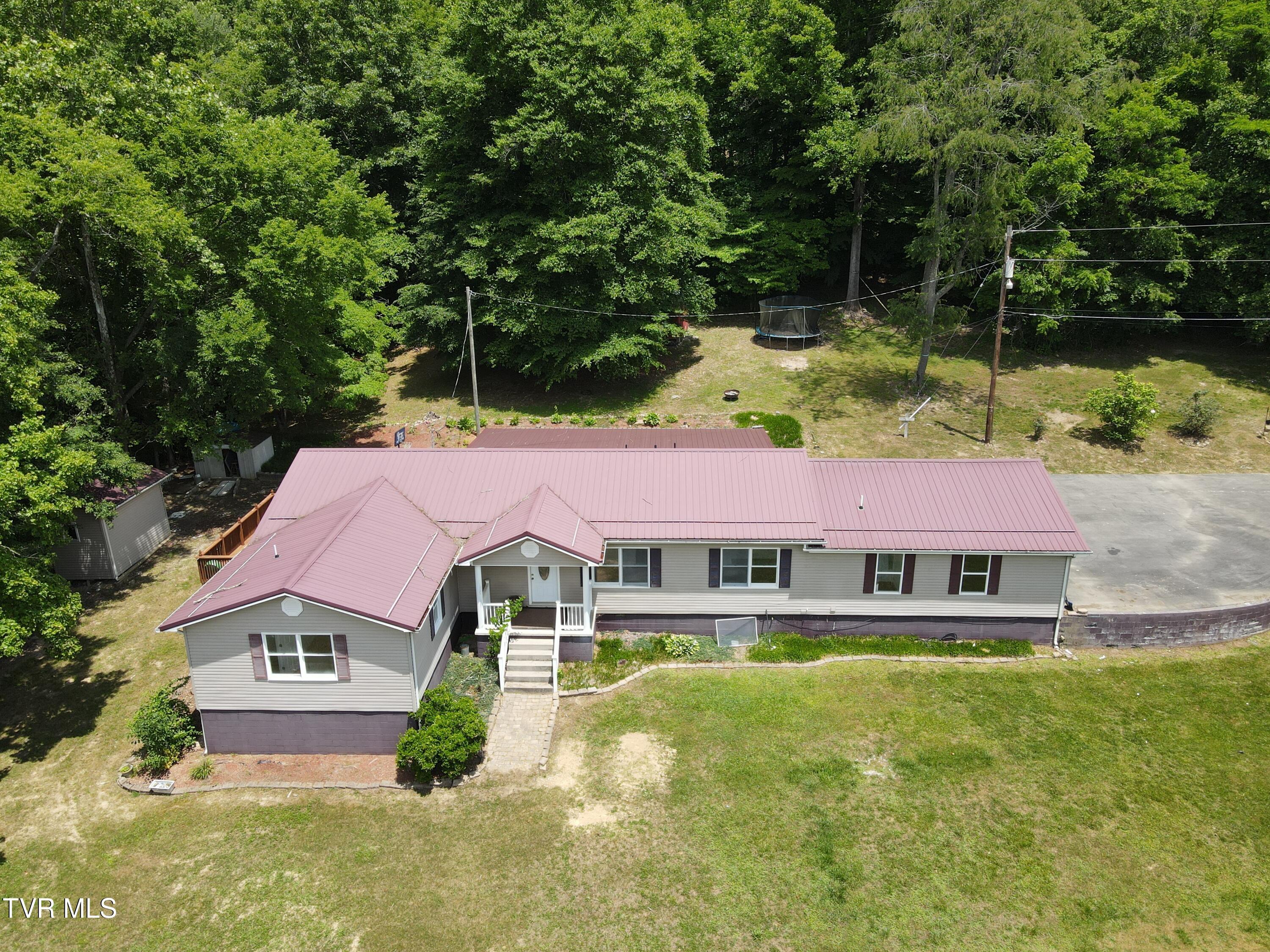 Image 2: AERIAL FRONT VIEW