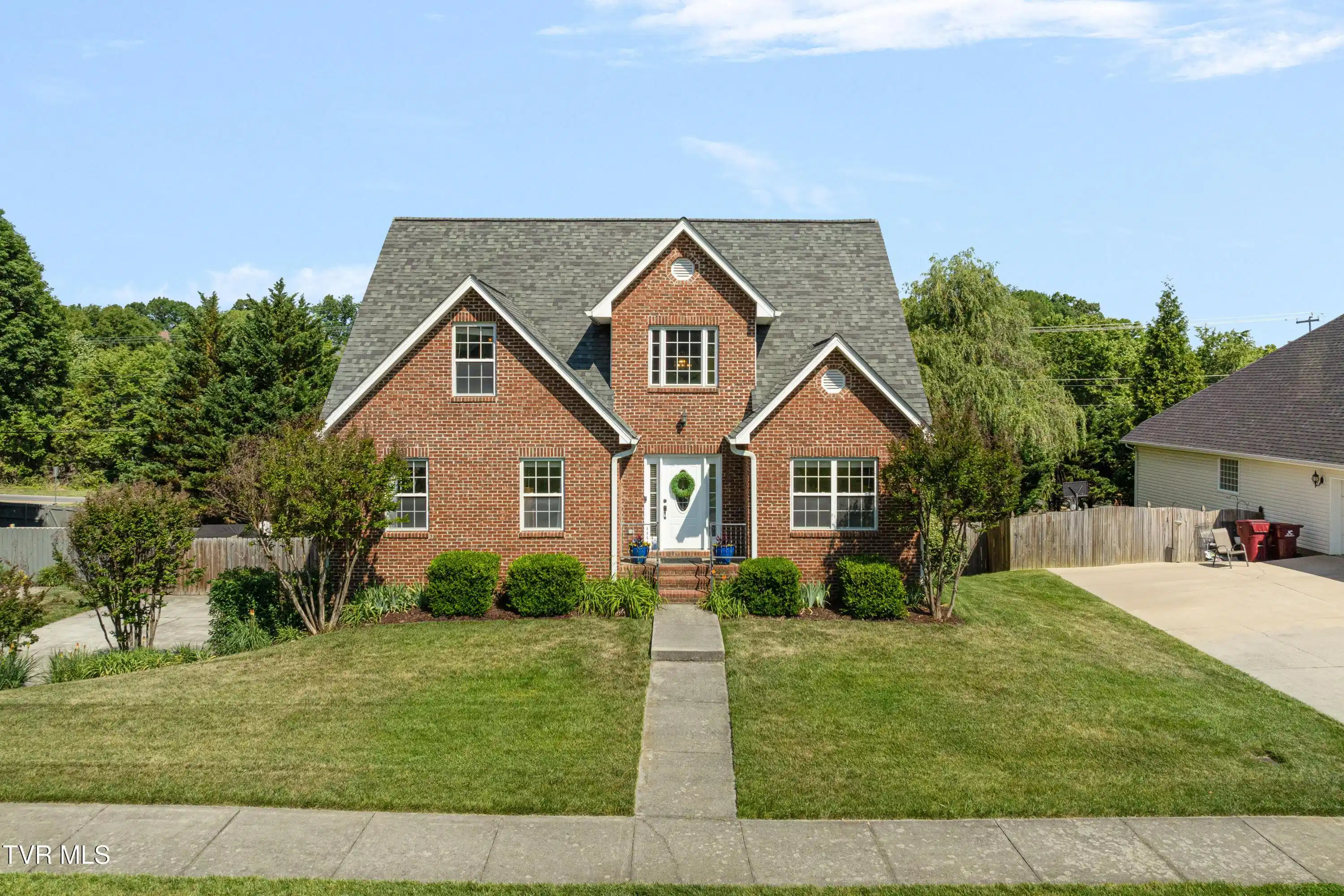 Image 1: main image