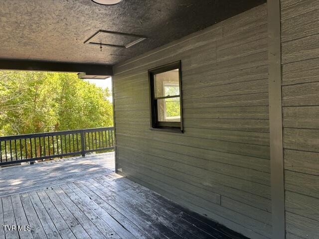 Image 3: Jonesboro side porch