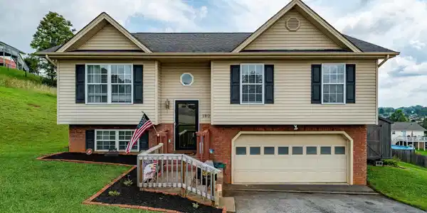 180 Mountain Creek Court