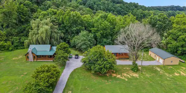 604 & 610 Spears Dykes Road