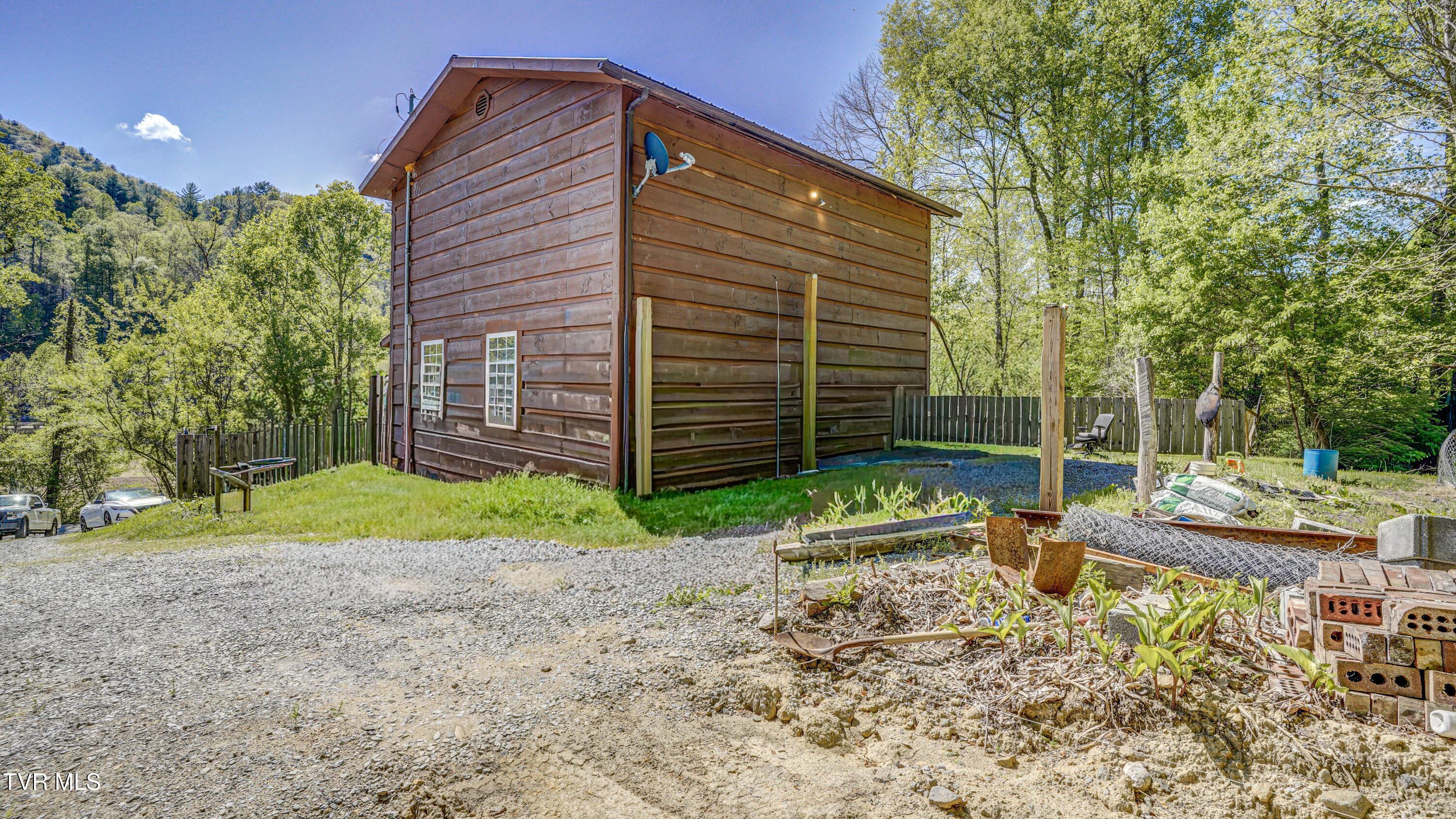 Image 3: _DSC5094_5_6_7_8