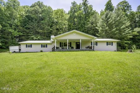 959 Dry Creek Road