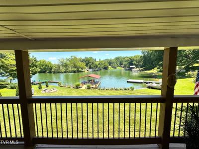 400 Baywood Drive