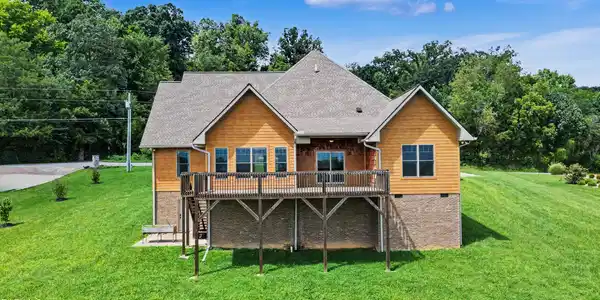 Image 2: 46_dji_0576-lr