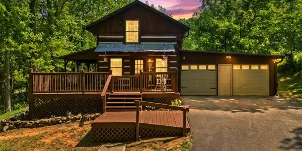 874 Layman Drive