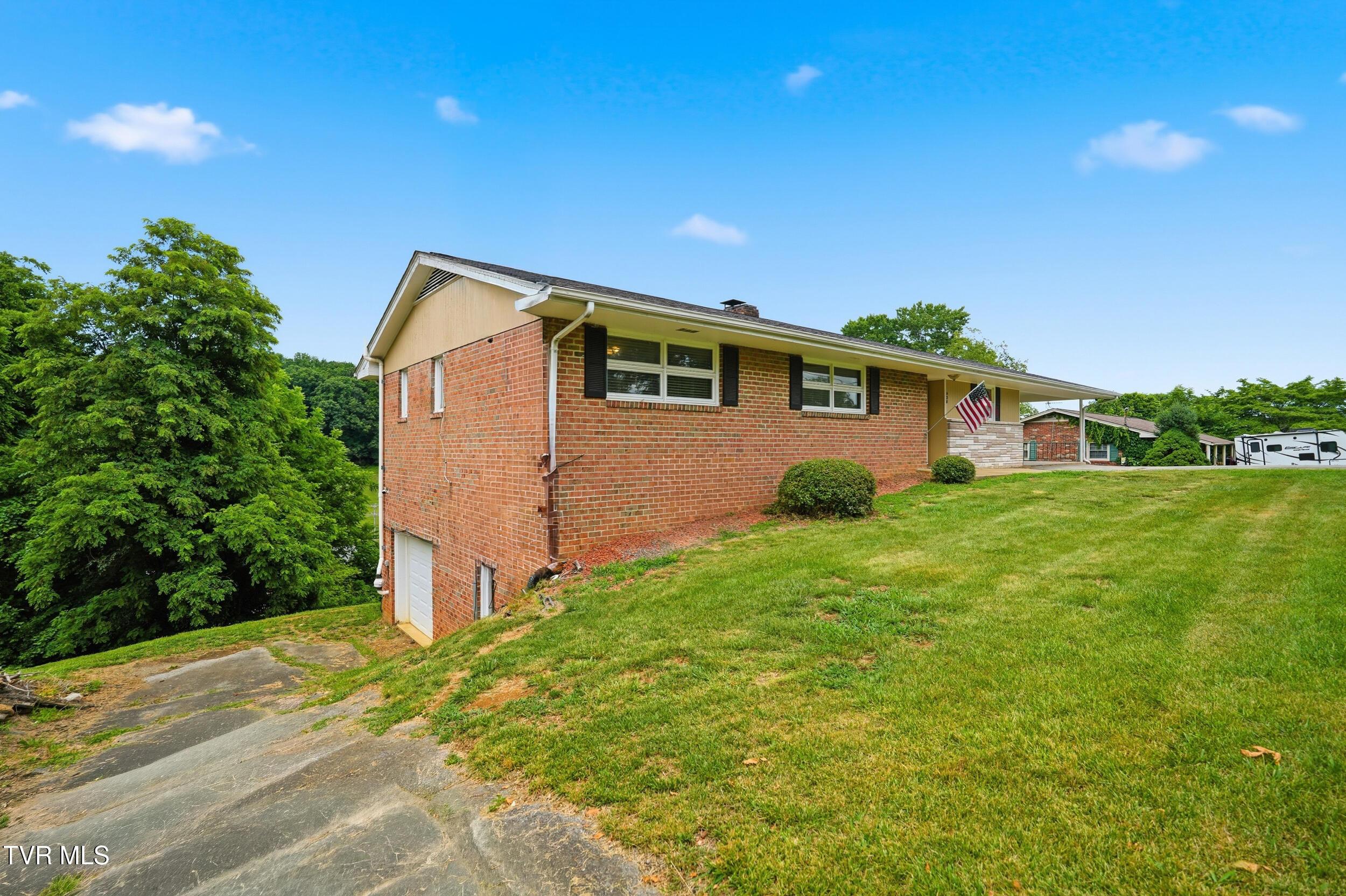 Image 3: 3_428 merman rd-35