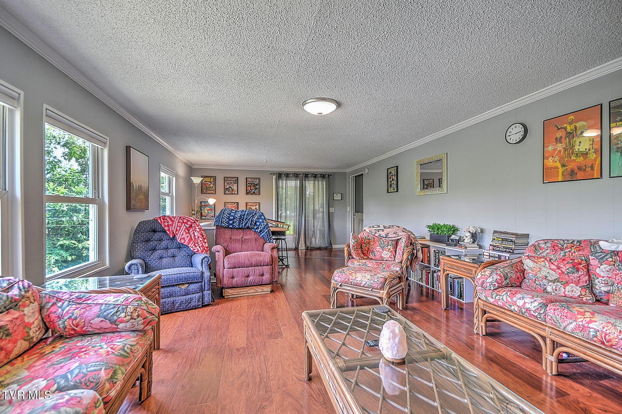 Image 2: 6-web-or-mls-7613 Reedy Creek JG-7